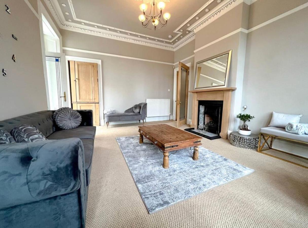 Carlibar Villa Barrhead Zewnętrze zdjęcie